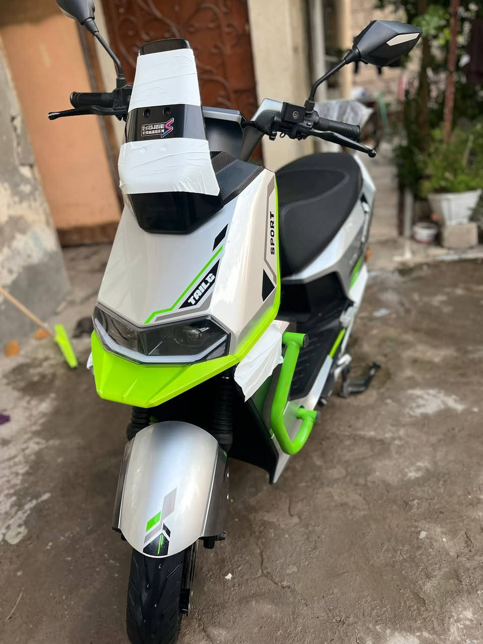 Tailg  الشركه العالميه
رياضي اسمه T73 ومشهور ب بومه
ملف نحاس بقدره 2000 واط
3 نمر 
سرعه حقيقي 80 طياره كلش سريع
اشاير يمين يسار وخلاط رباعي
لايت عالي وناصي  وتاشير

ماطور نظيف وكاعد ومرتب
بصمتين وسويجين ووصل شراء
السعر مليون و100

ويرهم مراوس نزل شعندك والرزق على الله


**إذا كنت صاحب هذا الإعلان وتريد حذفه لأي سبب، رجاءا أرسل رسالة إلى الدعم الفني**