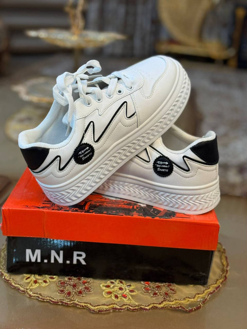 لاصحاب المحلات أو المشاريع الصغيرة جملة الجملة 23 زوج الي يريد يأخذ العدد كلة اخر وجبة عرض خاص حذاء درجة اولى القطعة ع 5000 أحجام مختلفة و اشكال مختلفة


**إذا كنت صاحب هذا الإعلان وتريد حذفه لأي سبب، رجاءا أرسل رسالة إلى الدعم الفني**