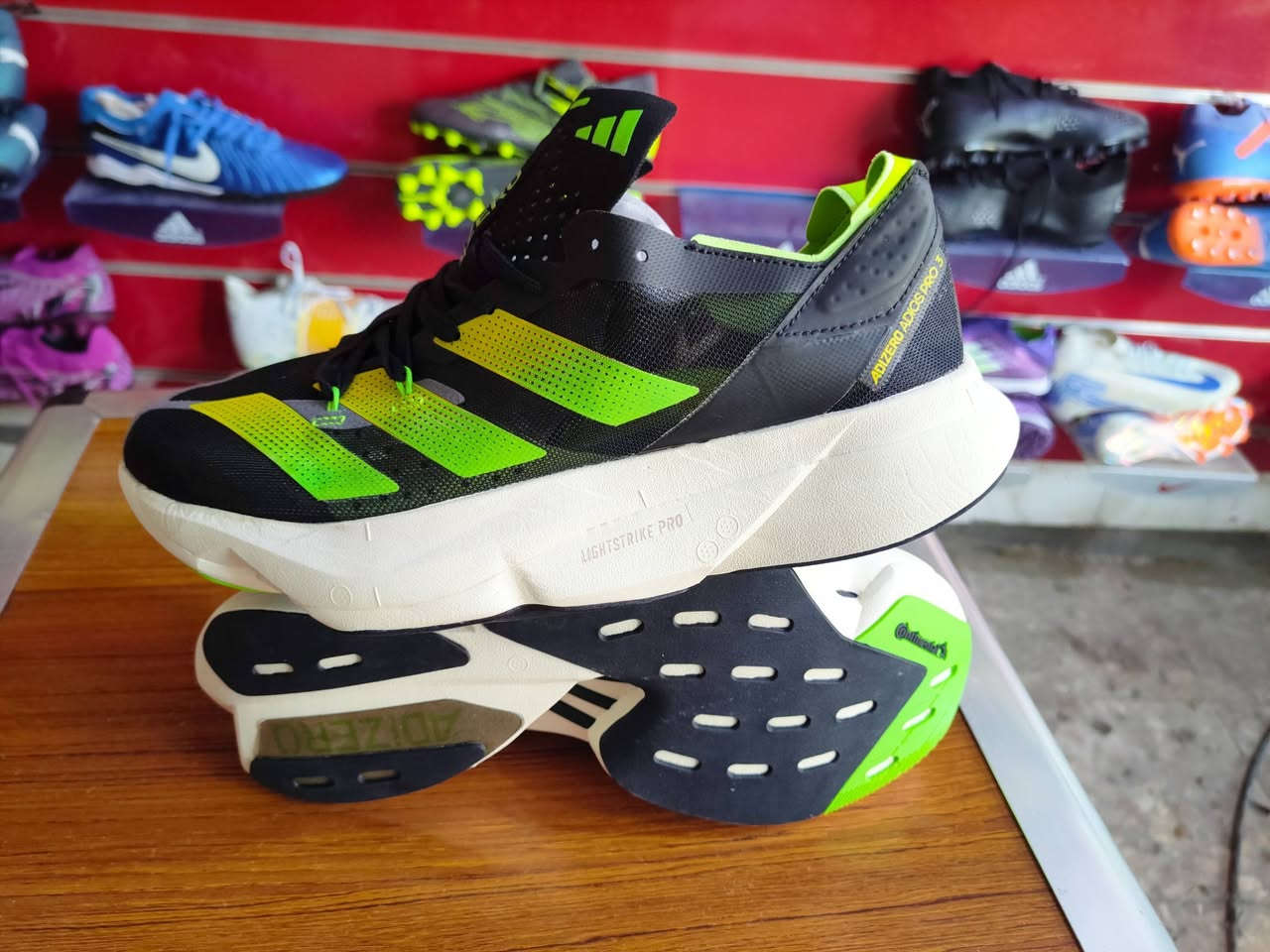 القطعه ب 20 القياس اسفل لصور


**إذا كنت صاحب هذا الإعلان وتريد حذفه لأي سبب، رجاءا أرسل رسالة إلى الدعم الفني**