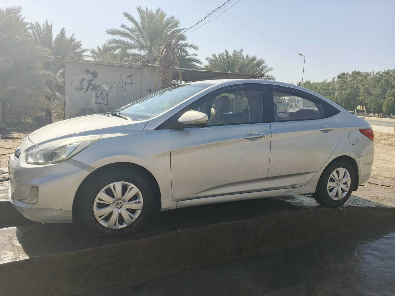 السلام عليكم اكسنت للبيع موديل 16لون سلفري بيها شكم قطعة صبغ بيها سونار كهربائيات كلها شغاله تدفئه تبريدالسعر 90وبيها مجال ***********
