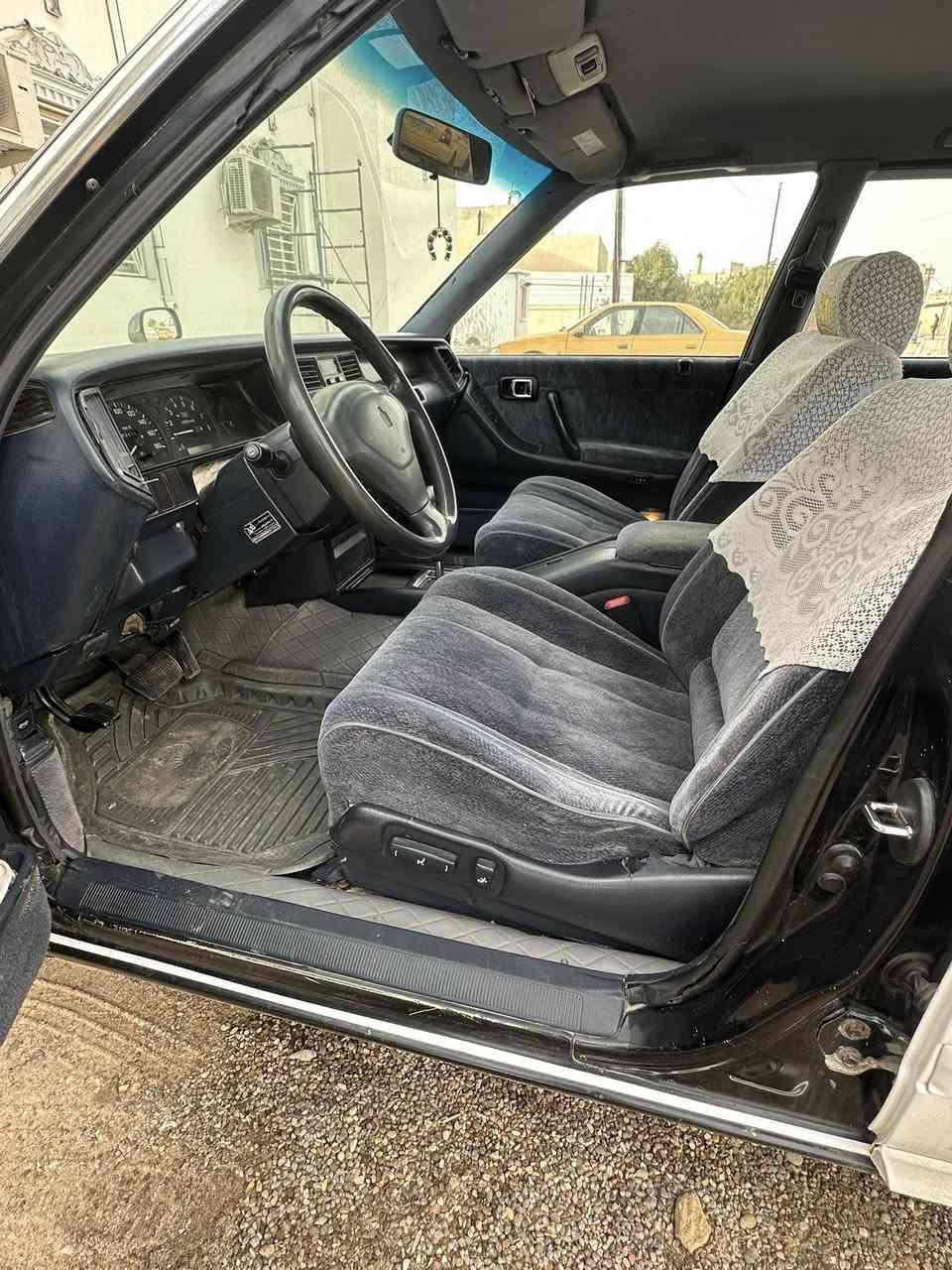 أللهم صل على محمد وآل محمد للبيع كفاله عامه من كلشي وماكو شي بيهه ما يشتغل مكاني ميسان وراعيهه بميسان سياره جديده بمعنه الكلمه ***********
