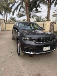 جيب شيروكي لمتد  ٢٠٢٢ ماشيه ١٣٦  حادث سيارة سرقه بدون حادث وصبغ  بس فت...