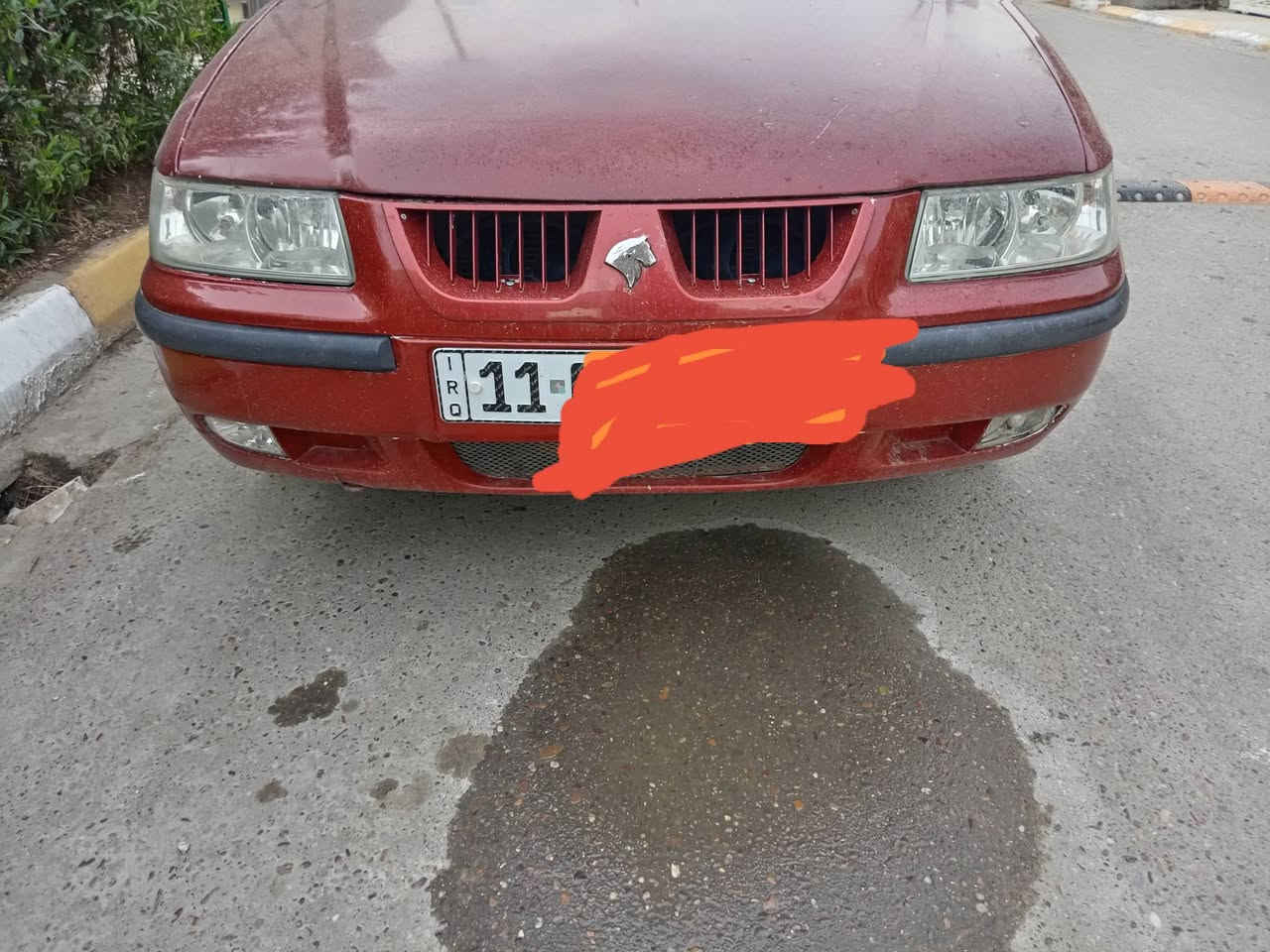 السلام عليكم اخواني الأعزاء للبيع سمند خصوصي لون ماروني موديل ٢٠١٢ رقم بغداد دولي باسمي هزه جديدة وسنويه جديدة سياره نضيفه لا يوجد فيها أي ضرر فقط البنيد مفتوح على الجامه ومبدل والباقي أمامك الصور مكينه وكير جيد تخم تاير جيد صدر أمامي خلفي جيد السعر المطلوب ٥٥ ورقه وبي مجال للاتصال *********** ابو شمس مكاني بغداد الرصافه
