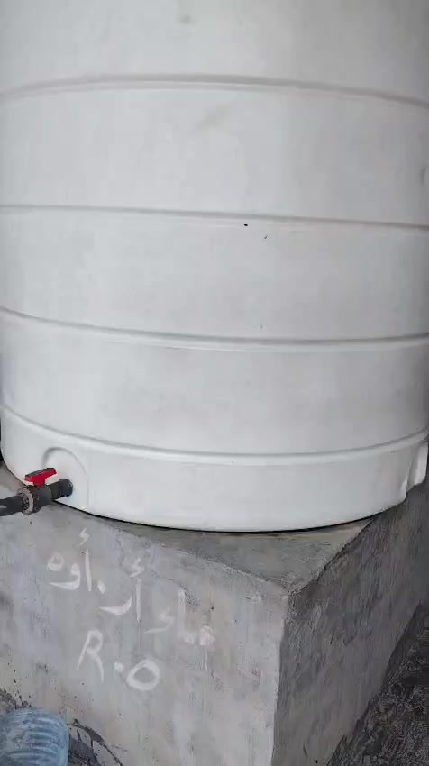 السلام عليكم اخوان عندي هاي المنضومه الف لتر بل ساعه مع ٢ تانكي 3000 مع ماطور عمودي إيطالي مع ماطور ترس اسأله سعر 4200 اوقابل للتفاوض الي يحب يتصل على هاذ الرقم ***********
