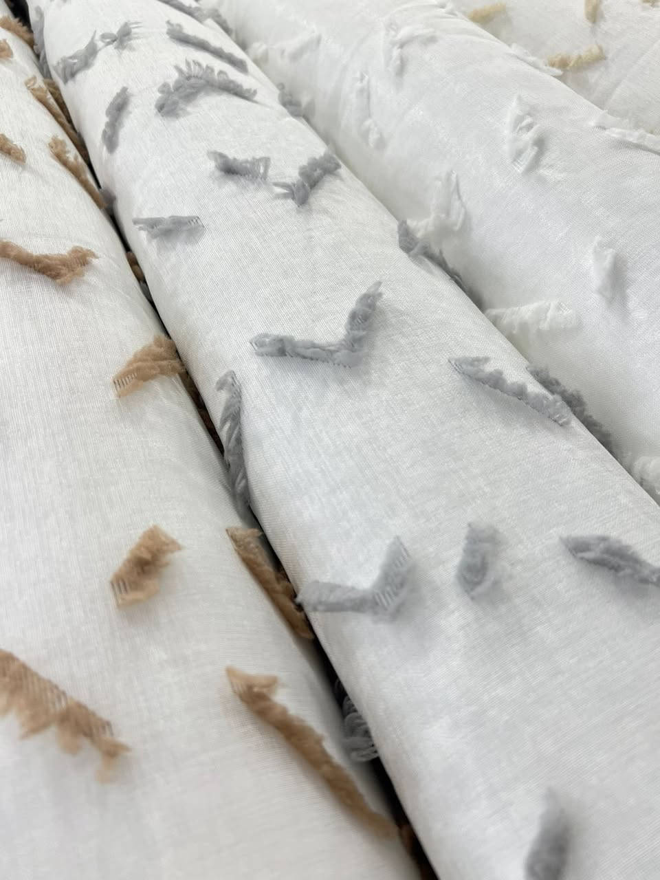 وصول تول مبطن بوهيمي موديل جديد

سعر القطعه 12 الف💰😍
➖➖➖➖➖➖➖➖➖
القياس :العرض 2 متر والارتفاع 3 متر
➖➖➖➖➖➖➖➖
العنوان/الديوانية/الحمزة/شارع الهوى/بالفرع المجاور لكوزمتك حامد دايم📍
➖➖➖➖➖➖➖➖
للحجز والاستفسار واتساب ***********📞
➖➖➖➖➖➖➖➖
توصيل لجميع محافظات العراق🚗
