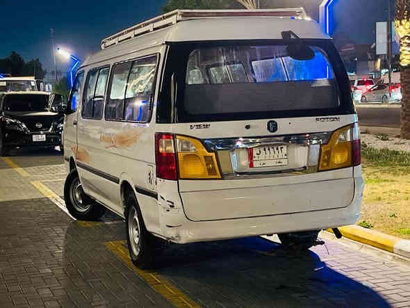 سلام عليكم للبيع كيه فتون F مديل 2015 بيه طخه خفيفه بلبجم ولباقي على لبلاد مكينة كير صدر تخم تاير كله  سياره حلوه جاهزة من جميع نواحي رقم بغداد تحويل مباشر مكان لبياع سعر 75 وبيه مجال للطيبين رقمي ‏‪***********‬‏
