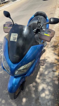 اخوتي عندي دراجه فورزه08 عميه الدراجه نقص كلج خلفي الدراجه مستعمل 4اشه...