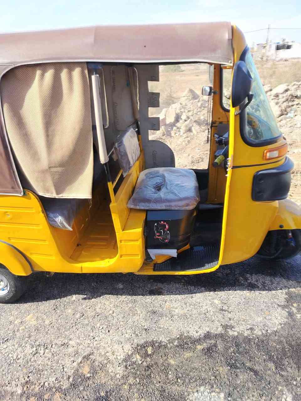 السلام عليكم تكتك موديل 19 شهر 12 يوم 28 للبيع تكتك خير من الله مكينه اكسل كهربايات كلهة شغاله كبل للشارع مرقمه انكليزي تحويل مباشر مكاني سبع قصور السعر 5900 وبيهة مجال  ***********
