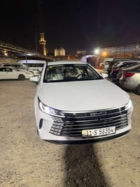 للبيع  بي واي دي ديسترويل ٢٠٢٥ ماشيه ٧٥٠٠ كيلو متر بعدها ع وضع الشركة ...