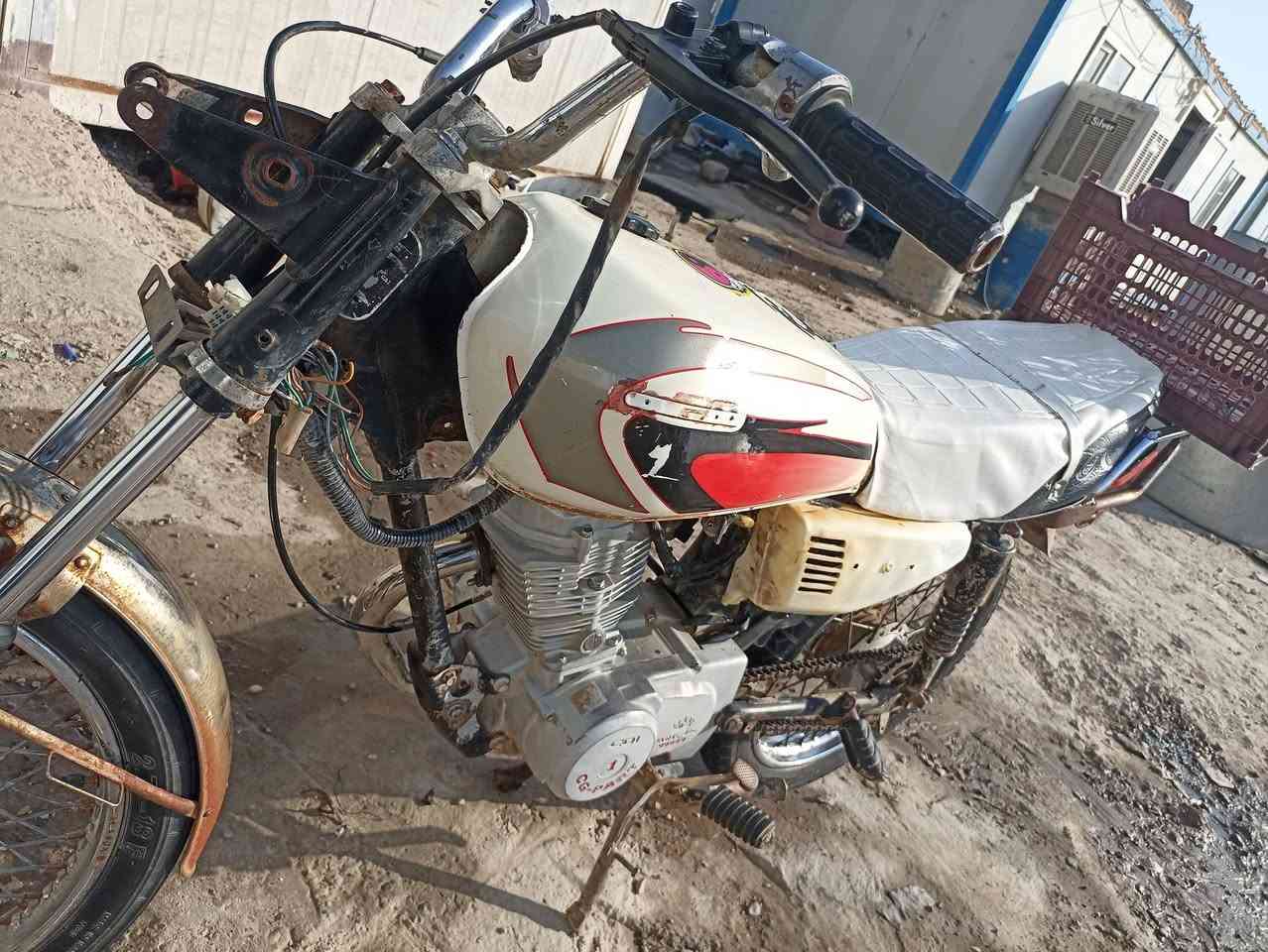 خمسة تسعات مكينه اويله تايرات جديد دبلات جديد زنجيل وصينه جديد مال شغل السعر 175


**إذا كنت صاحب هذا الإعلان وتريد حذفه لأي سبب، رجاءا أرسل رسالة إلى الدعم الفني**