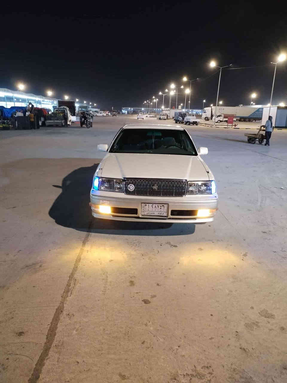 سلام عليكم سياره راس الثور للبيع  مكفوله من كص ونقل جثه وصولياتها   مدفوع كمرك وضريبه   باقي بس عله رقام السعر ٨٥ وبيها مجال
***********
