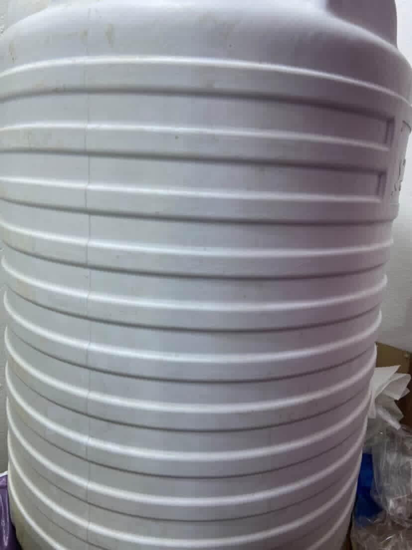 السلام عليكم غراض مكوى للبيع 
نورفا تركيا بعدهه جديده مستخدمه قليل +غساله اوتماتيك 18 كيلو بعدهه جديده +استان ملابس طول مترين ونص 
كلهن سعرهن مناسب 
مكاني واسط قضاء العزيزيه 
***********
