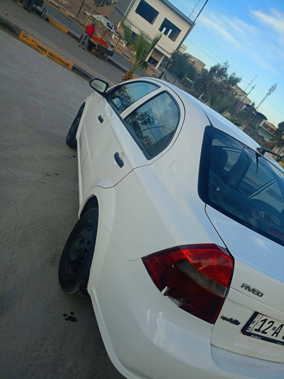 السلام عليكم افيو 2008 للبيع  بدون ضرر بس صبغ حزام بدون قبغ صندوق للجمالية وشرط التحويل كابون موجود ورقي موصل الايسر  للاستفسار اتصل
***********
***********
