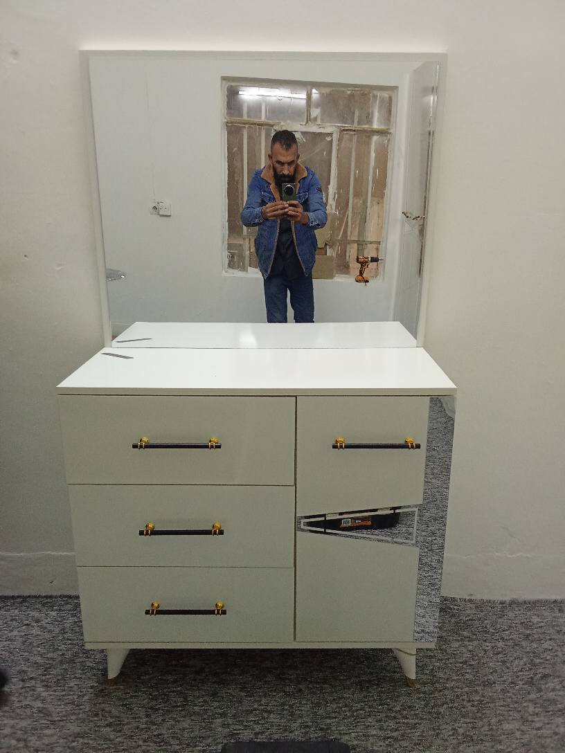 غرف نوم اسعار مناسبه واتحده كل كركوك بالسعر تخفيضات 
*********** كركوك, العراق
