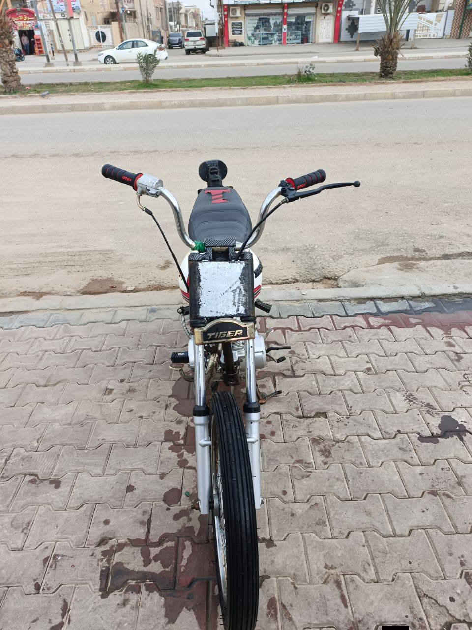 دراجه  للبيع شاصي ارشه اوراق اصوليه هاذ رقمي ***********
