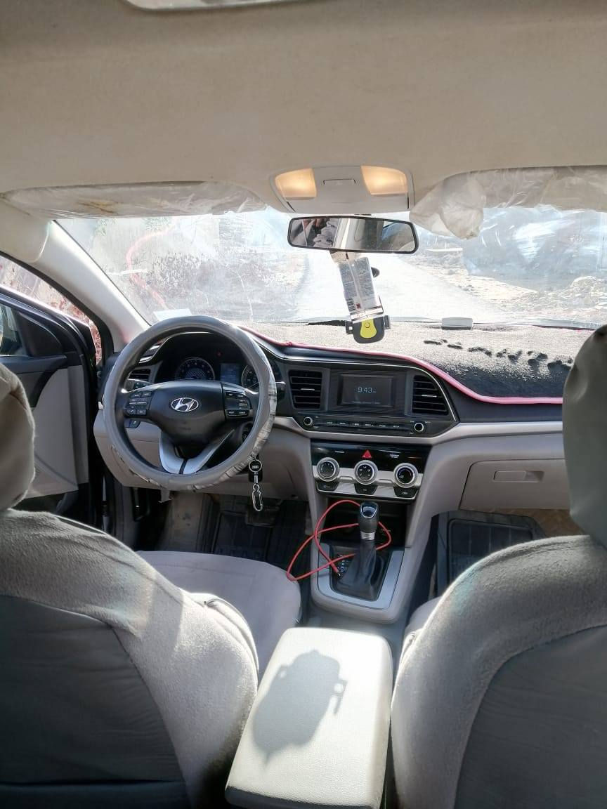 السلام عليكم
سيارة الانترا 2019 امريكي حرة مداور ثاني يوم
ضررها تبديل بنيد وصبغ جاملغ قليل بدون عابر
سيارة نظيفة وجاهزة من كلشي
للاستفسار والتواصل
***********
