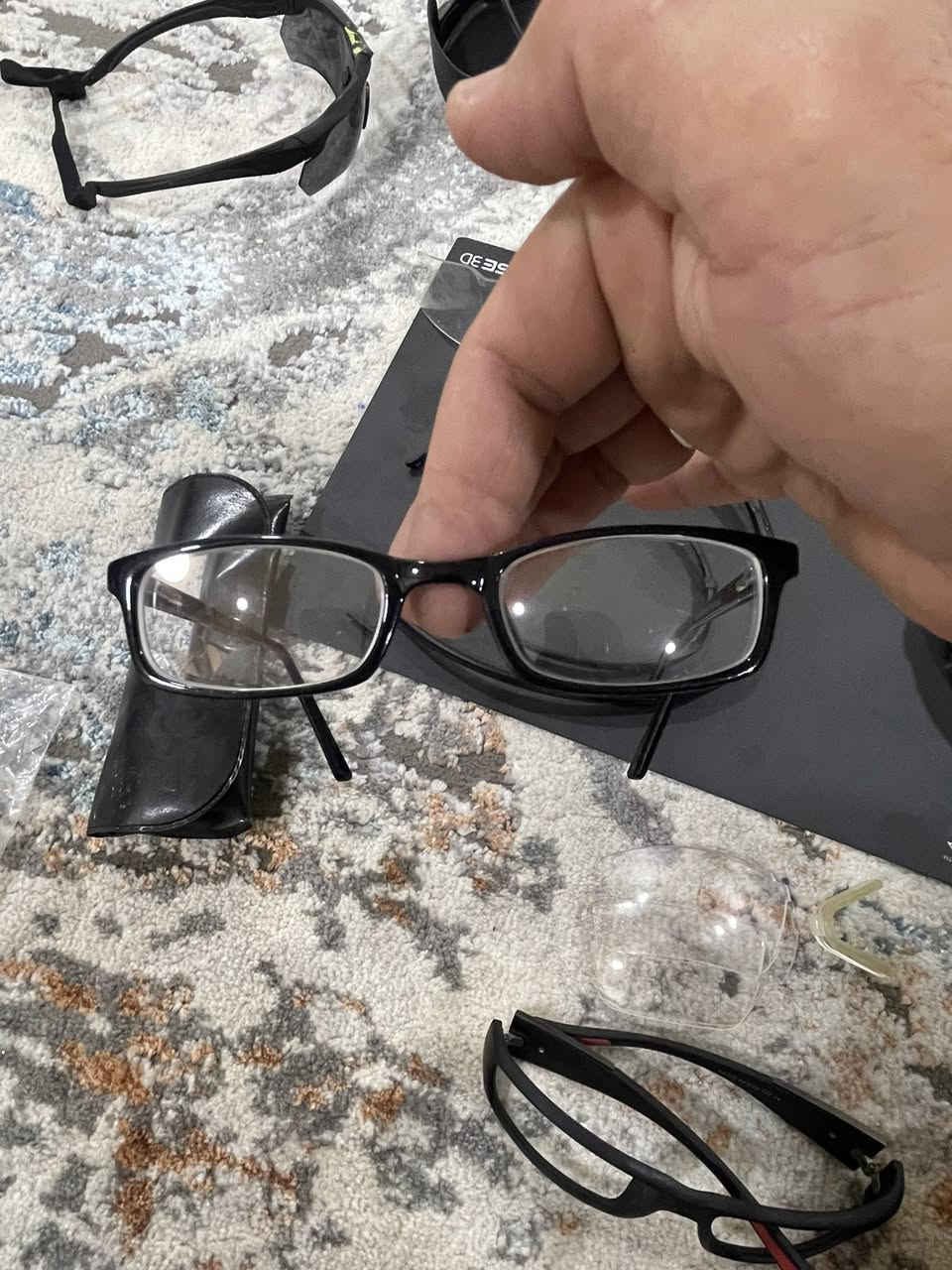 سلامو عليكم اخواني موجود نظارت 
الي تري تعل خاص


**إذا كنت صاحب هذا الإعلان وتريد حذفه لأي سبب، رجاءا أرسل رسالة إلى الدعم الفني**