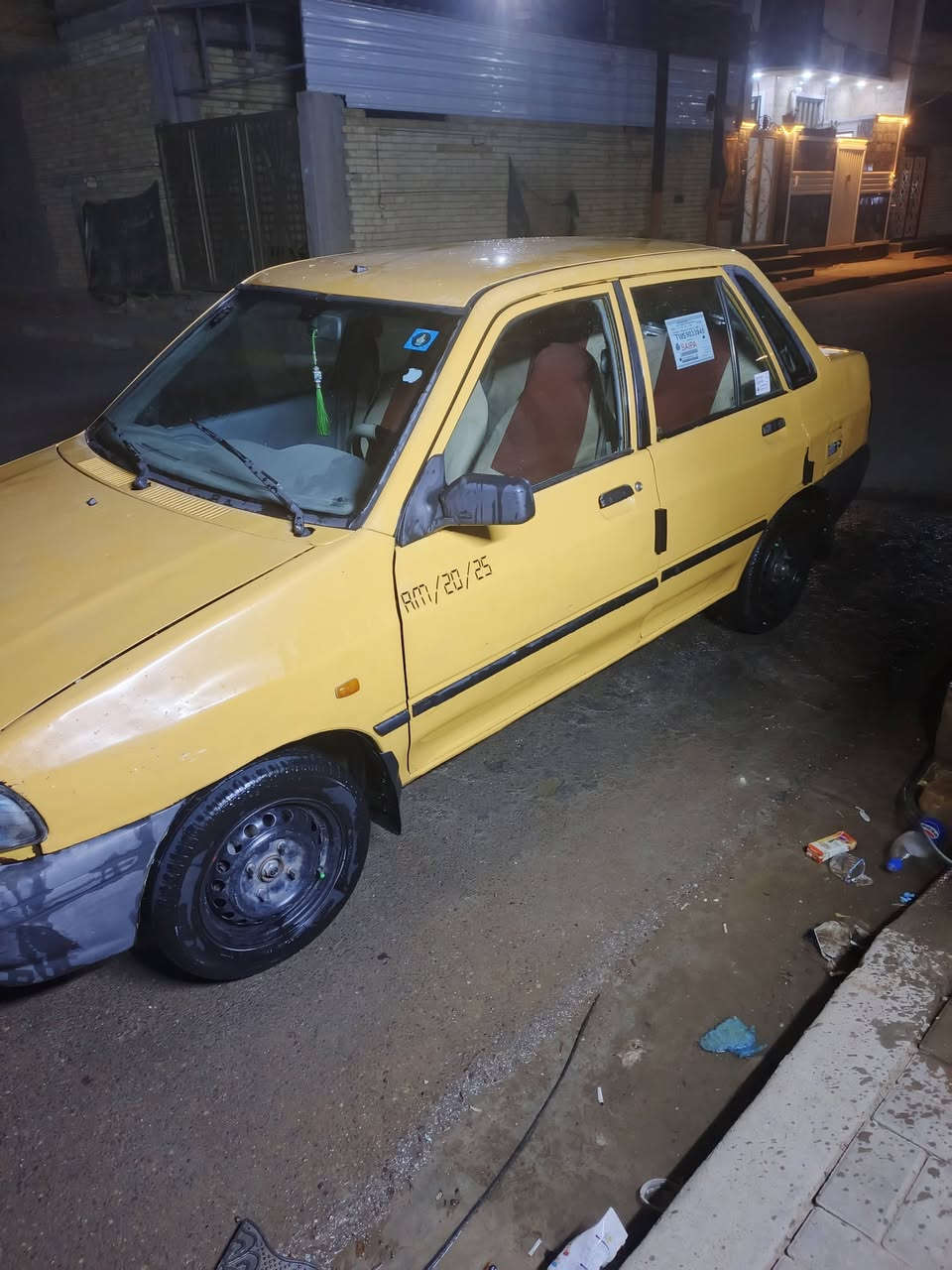 السلام عليكم سايبا للبيع موديل 12 سياره نضيفه كير ومكينه نضاف شواصي نضاف واحد معمر دوشمه جديده رقم بغداد نكليزي راعيهه يريد مداور السعر 21 وبيها مجال ***********
