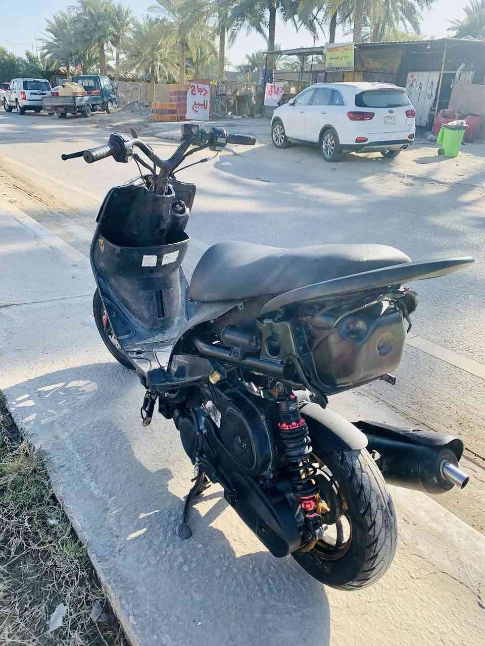 دراجه ماكس عدله للبيع الدراجه مفتوحه
بوشه (49) خرسه اي صوت مابيه شلعه ومعدل فول 
السعر:400 وبيه مجال 
المكان: حله ناحيه النيل 
***********
