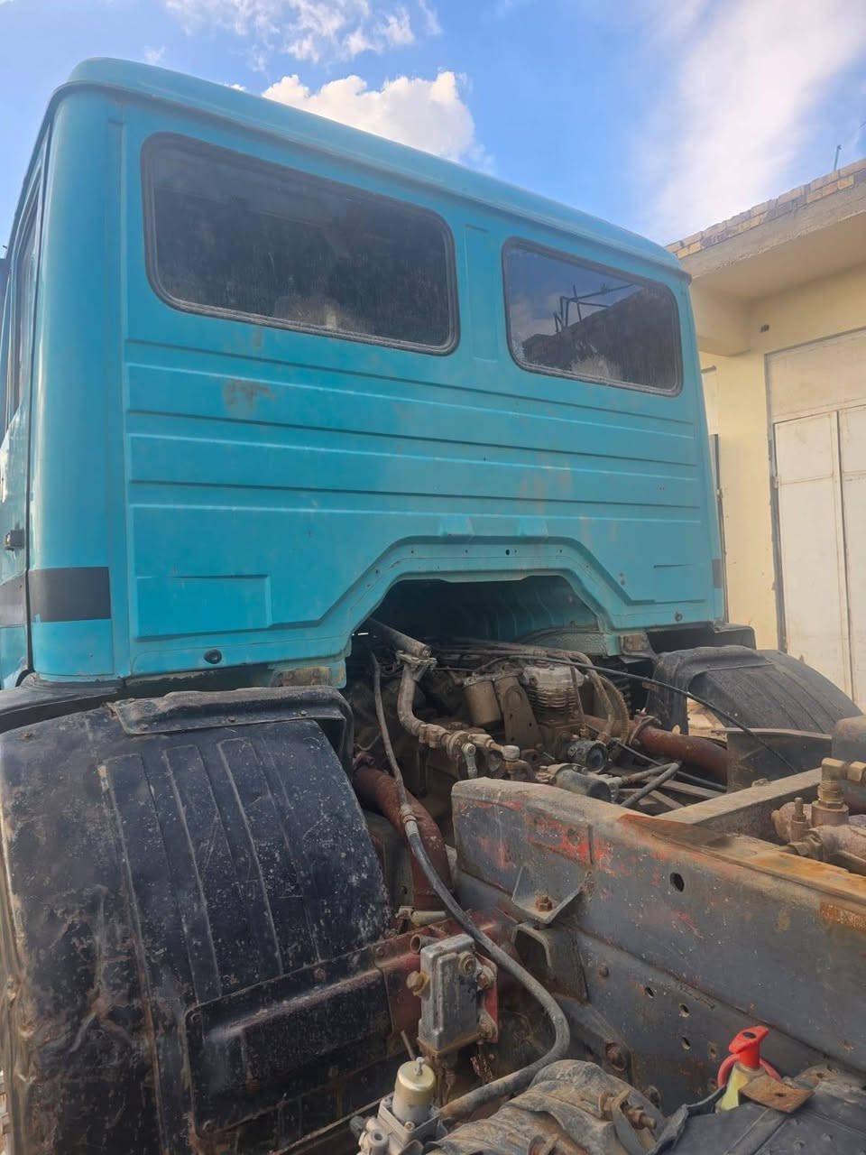 السلام عليكم ورحمة الله وبركاته
سياره البي موديل 87 بلادي قلاب سنويه 2027
بأسمي مداور ثاني يوم مشروع وطني رقم الماني 
كير ومكينه 25 لا تنقيص ولا تبخير مجموعه جي اف 
قماره بلاديه مكفوله من الصبغ تبريد ودوشمه 
سياره جاهزه للعمل  الاستفسار والسعر الاتصال على رقم تالي 
***********
