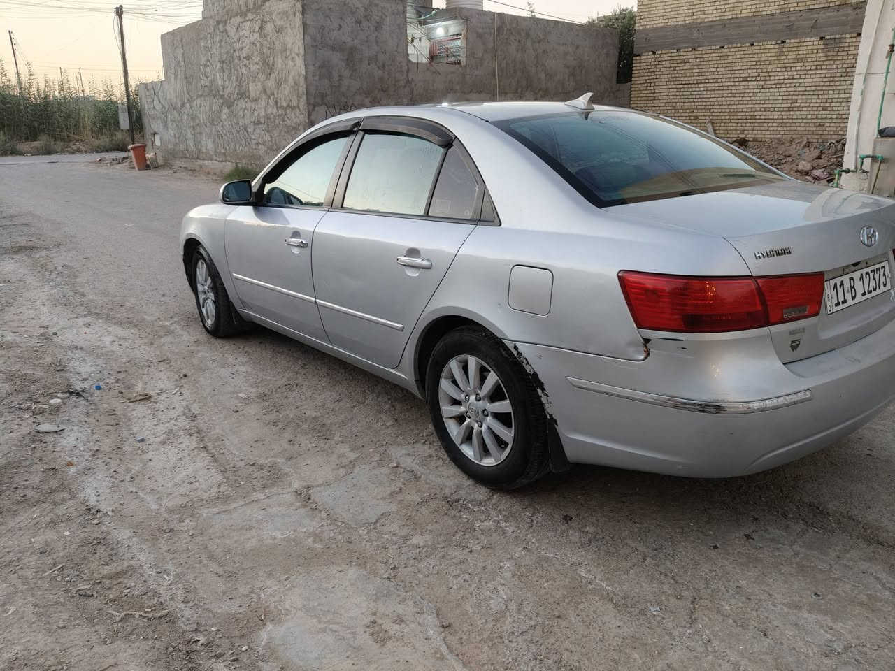 السلام عليكم سوناتا للبيع موديل 2010 وارد امريكي محرك 2400 محرك كير مابيه شي تبريد ثلج منظومه جديده صدر جديد مكان بغداد الدوره معروظه 110 وبيه مجال‏‪ ***********
