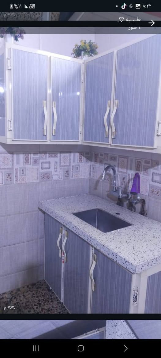 السلام عليكم
هاذ الكاونتر الامنيوم واريد ابيعه ورايده بـ 350 وبي مجال  رقم ***********
