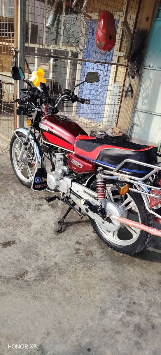 للبيع دارجه موديل 22 كمرك اصولي السعر 725 وبي مجال جاهزه من كل شي للتواصل اتصال  ***********
***********
الصقلاويه الناحيه مقابل كافتريا وهم
