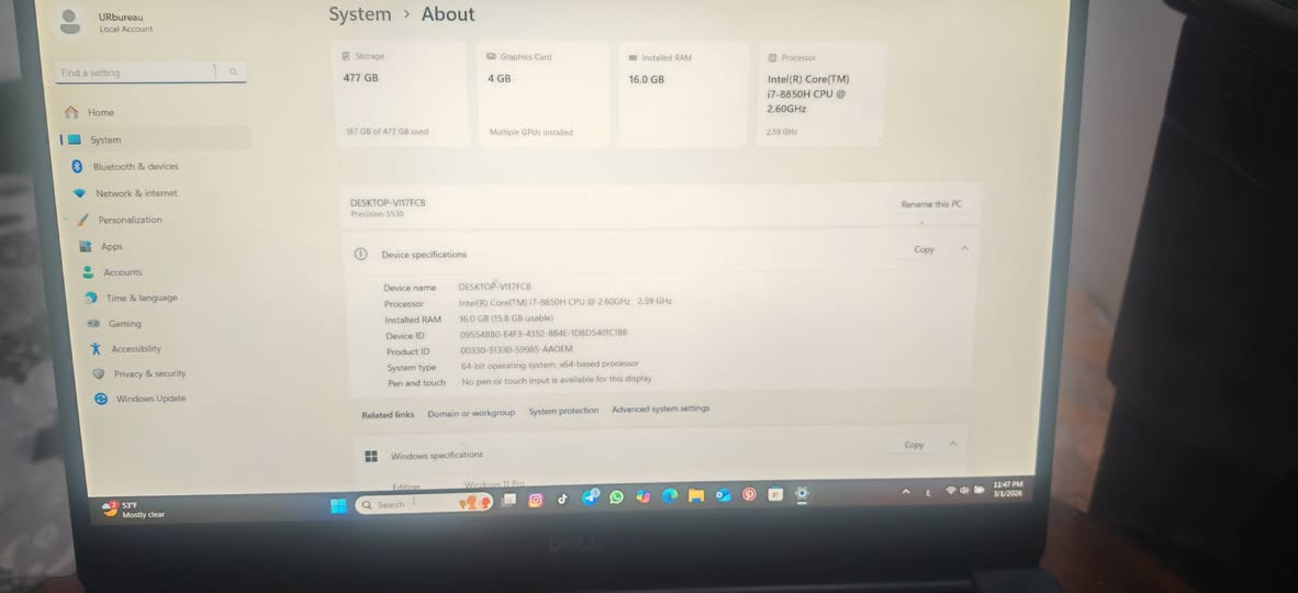 يأتي المعالج بستة انوية واثنى عشر نواة منطقية وذاكرة كاش 9 ميكا
الذاكرة العشوائية 16 كيكا
سعة الخزن 512 كيكا SSD-NVME
حجم الشاشة 15.6 انج - الدقة FHD 1920x1080
كرت شاشة خارجي  NVIDIA Quadro P1000 4GB
كيبورد  ضؤي عربي - انجليزي ⌨️
منفذ HDMI 
منفذ USB عدد 2 
منفذ USB Type-C عدد 1
منفذ هيدفون 🎧 - كامرة HD 🎥 السلام عليكم للبيع لابتوب قيم واخذ مكاني بغداد بما يرضي الله من تقيم ***********
منفذ رام SD
