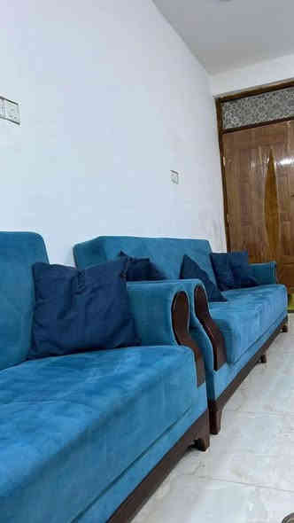 تخم 10 مقاعد تركي القلابي مخزن بعدة جديد السبب صغر المكان ب425 
واتساب ***********
