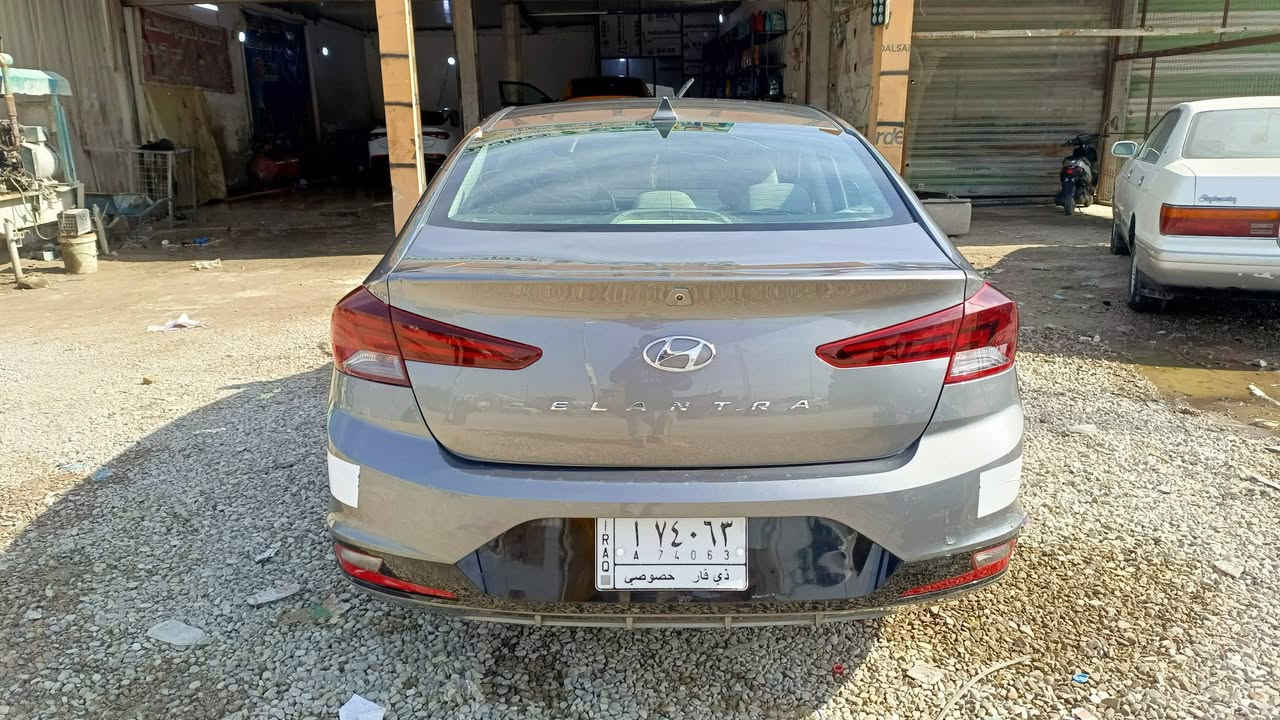 النترا 2020 امريكي مبدل بس بنيد فقط جاملغ بي بارد واحد بي معجون معمر تصليح اسفل الداير الجاملغ الخلفي جهة اليمنى  كير AT  محرك مفتوح رافعينة كازكيت عن لدوانز  ومبدل رواجز لا تبخر ولاتنقص تبريد  سيارة معوقين بعدلها شهرين وتداور حرة تريد وكالة تريد مكاتبة122 وبيها مجالل
مكان ناصرية مركز 
***********
