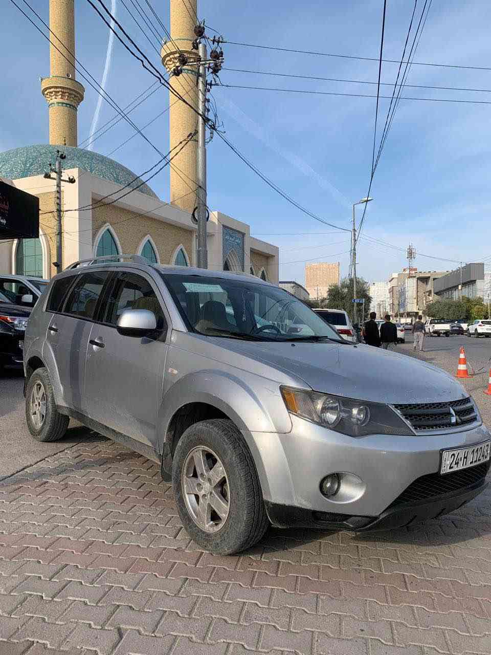 كوردي عربي 

ئاوتلاندەر 2008 
بۆنیت و دەرگاو چاملغێکی پشت سبوغ ، بێ ناوگرتن ، بێ ئێڕباگ 
مەکینە ٦ پستن ، نەکراوەتەوە 
ڕەقەم دهۆک ، سەنەوی نوێ 
ڕۆیشتن / ۳٥۰ هەزار کم 
مواسفات ، گێڕ تۆماتیک و تەبرید 
دەبل ئەکسل و ٤ جام ئۆتۆ 

نرخ      ۹٥ وەرەقە

واتساب+ژمارەی ئاسیا (***********(
ژمارەی کۆرەک (***********( كركوك, العراق
