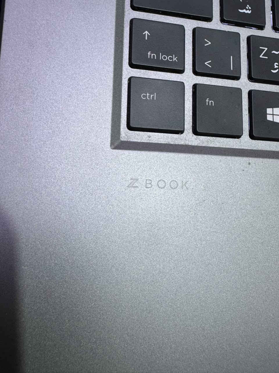 السلام عليكم hp Z الجيل الثامن جديده  التفاصيل داخل الفديو  السعر   ***********
