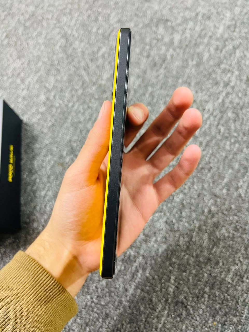 poco x6 pro 5g
تلفون غني عن التعريف النسخة العالمية🔥:

جهاز الله شاهد اخو الجديد شخط مابي 

ذاكرة نص تيرة 512

بطارية 5000 ملي امبير

رام 12+12

معالج Dimensity 8300-Ultra قوي 120 بالببجي 

كاميرا 64m مدعومة بالذكاء الأصطناعي ڤيديو 4k 

شاشة Amoled 120Hz

وياه 3 كفرات واحد مدرع والكفر مالته مال الشركة 

السعر 300 قفل

مكاني بغداد    

ملاحضه : لا يوجد توصيل

للاستفسار : ماسنجر الخاص مفتوح


**إذا كنت صاحب هذا الإعلان وتريد حذفه لأي سبب، رجاءا أرسل رسالة إلى الدعم الفني**