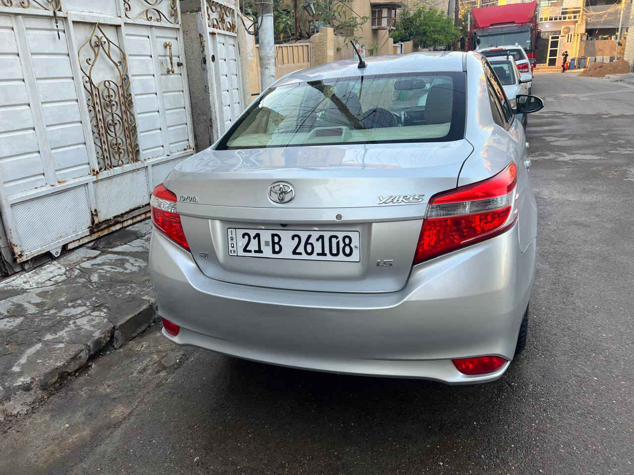 تيوتا يارس موديل 2017خليجي بيه شويه صبغ بل جاملغ مكينه كير حداديه تبريد كامله مابيه نقص رقم سلمانية رقم جديد هزه جديده سنويه تريد وكالة تريد تحويل مكان بغداد السعر 127ورقه ***********
