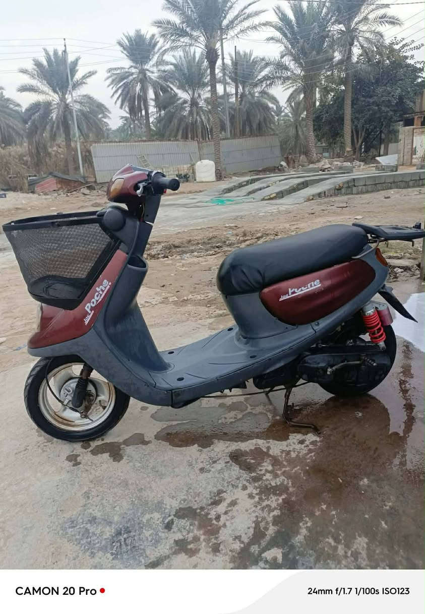 السلام عليكم حبايب للبيع ام منغولي ام السله سلف هندر كهربايات كله شغله مكينه خرسه شلعه معدل فول دراجه كل بلاديه للبيع    السعر.  300
الشراي يتصل ***********.
