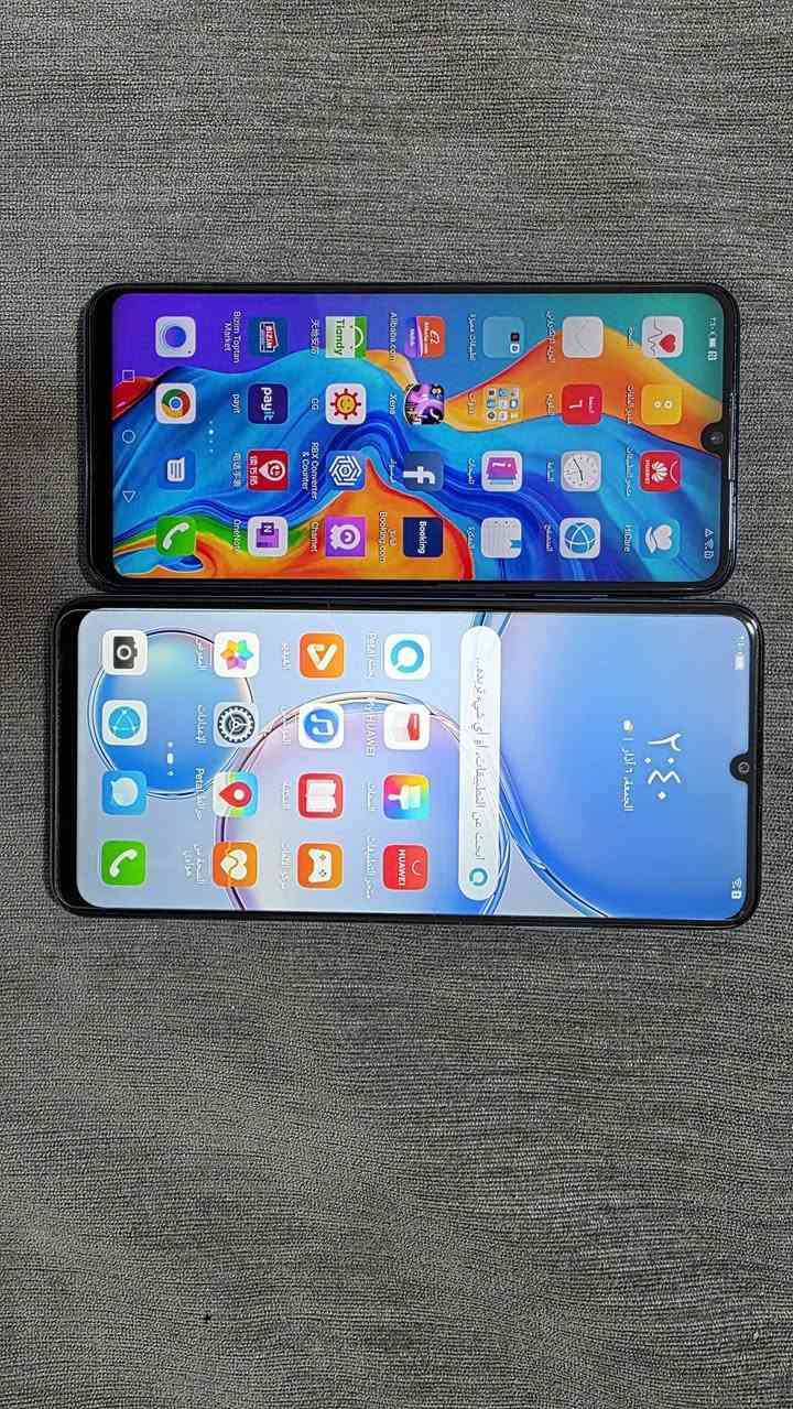 للبيع موبايل عدد ٢ هواوي
150 الف مع التوصيل 
مراسله واتس اب ***********
