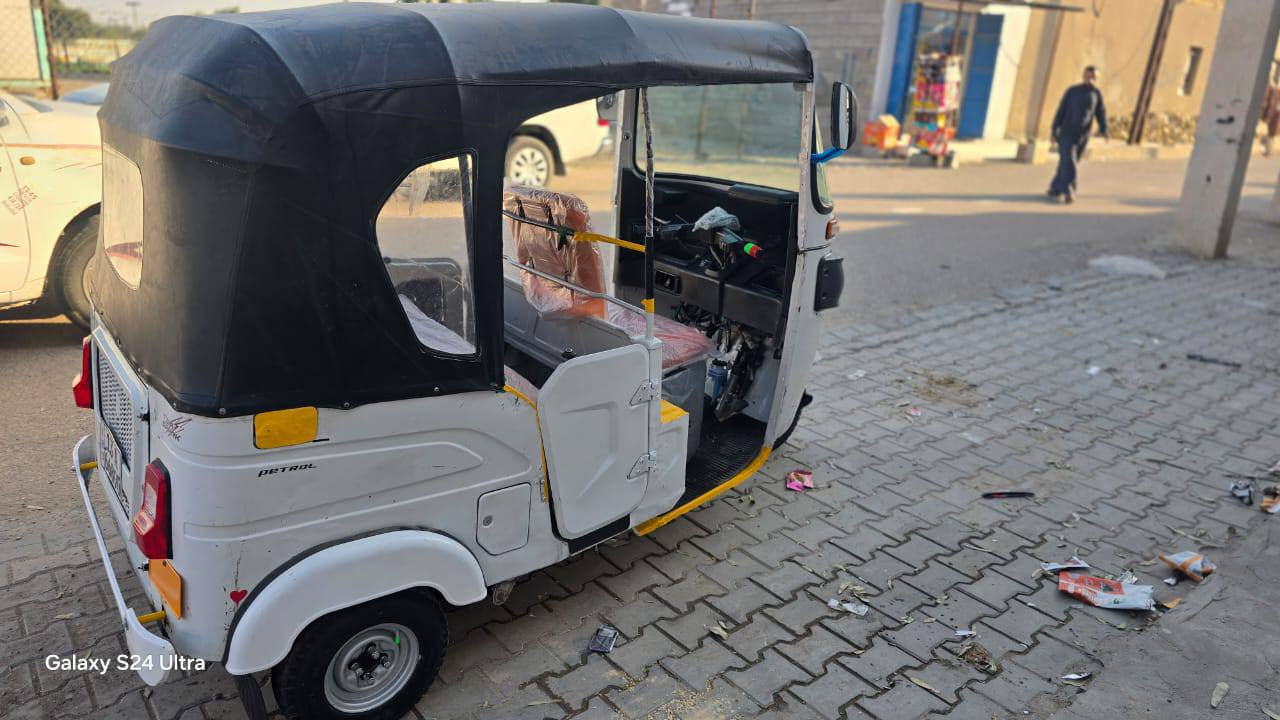 سلام عليكم تكتك لبيع موديل 21 شهر١٢ تكتك مرتبه وجاهزه مال جناي إنه مستعجل عله بيعته هاذه رقم راعيه ***********
