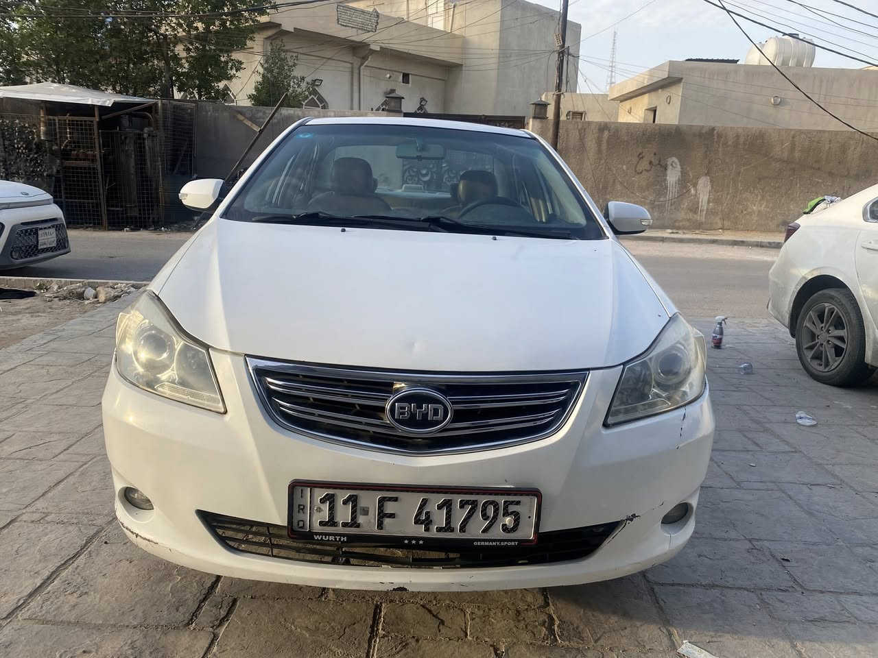 السلام عليكم بي واي دي G3البيع سيارة موديل2016 سيارة ماشية 124 حقيقي  رقم بغداد انكليزي سيارة فول بصمه  تحكم ستير  سياره محرك 1800  تبريد ثلج  سياره كلش حلوه سيارة كير محرك صدر  باتري كله مكفول سيارة تخم تاير جديد كلش حلوه وجاهزه مابيه ي نقص السعر 63$ مكان سيارة 

بغداد السيدية رقم ***********
