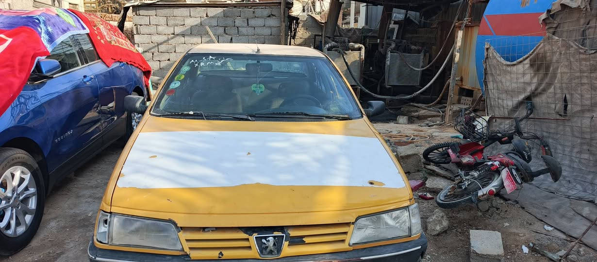 السلام عليكم بيجو روى بدون تحويل اتكفل فقط طلب عشائر السعر 11 وبيه مجال  بيع او مراوس رقم الماني بغداد سنويه مشروع وطني اي استفسار عل خاص او عله رقم المبايل ***********
