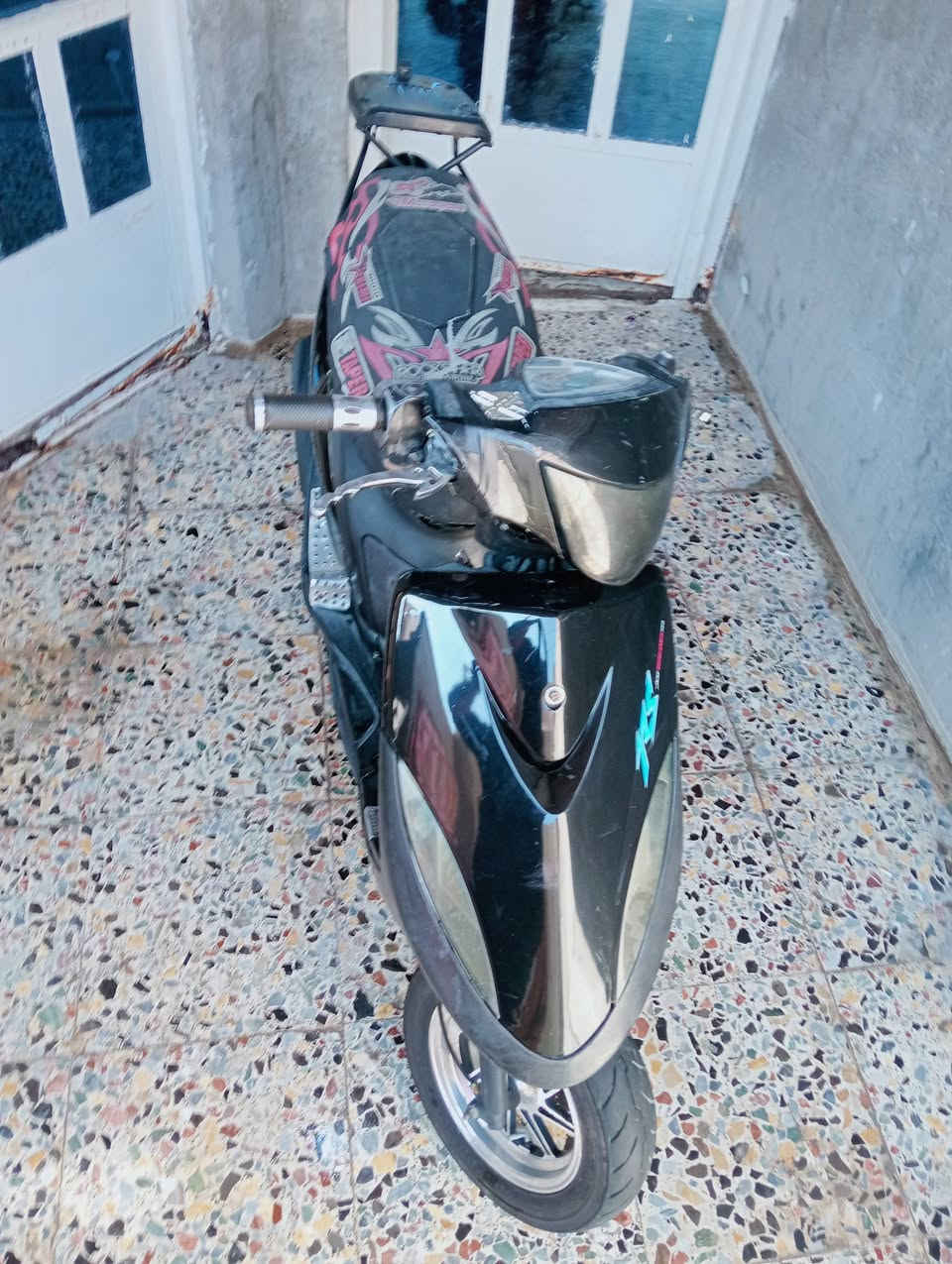 السلام عليكم دراجه ماكس عدله كهربايات بيهن نقص شي بصيط الدراجه تخبل صوت ناعم شلعه معدل الدراجه تخبل احله من الصور الشراي يتصل قبل لاروح لمريدي عارضهه 450 وبيهه مجال بصيط كلش اتصل او واساب *********** مكاني بغداد الشعب
