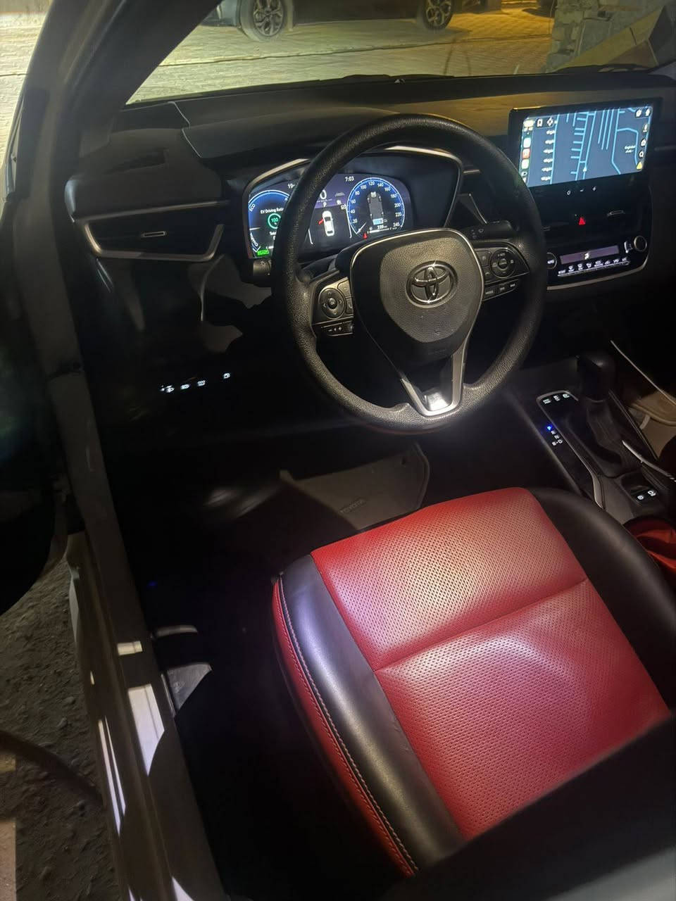 السلام عليكم 
للبيع كورلا هايبرد 2024 
ماشية 50 الف وقابل للزيادة 
مكفووولة من جميع النواحي 
عدا بارد نص شبر بيهة 
شخطين بالدعامية فقطط 
السيارة بأسمي تحويل ثاني يوم 
مكاني الدورة / شارع الشرطة 

22 مليون و 700 بيهة مجال حك الجية 

***********
