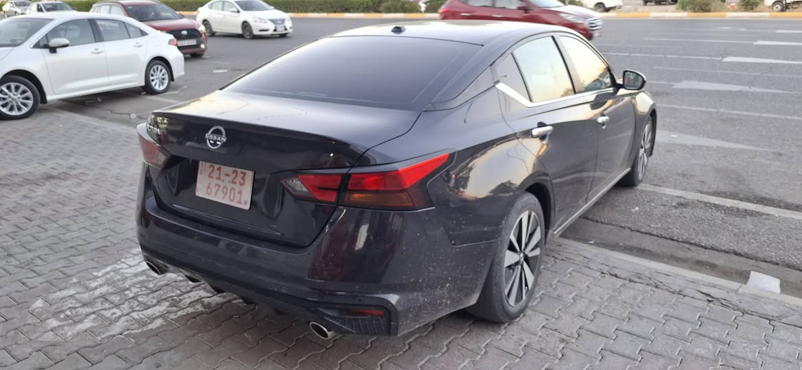 نیسان ئالتیما
مۆدێل ٢٠٢٢
وارد ئەمریکی
مواسەفات sv
مەکینە ٢.٥
رۆیشتن  ١٠٧ هەزار کم
٣ پارچەی پێشی سبوغە 
ئێرباگی شانو سوکانی تەقیوە 
شکلی گۆراوە بۆ  ٢٠٢٤
رەفزی مروریە 
کاتی سلێمانی
ناونیشان هەولێر
*********** وەتس ئەپ أربيل, العراق
