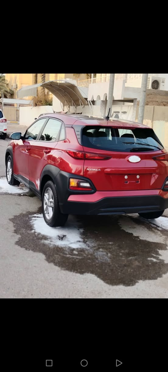 سلام عليكم هونداي كونا وارد أمريكي موديل ٢٠٢٠ مكينه ٢٠٠٠  رقمها بصره مكان سياره ميسان العماره السياره مشروع وطني باسمي مكينه كير كفاله رقم انكليسي سياره مامتعوبه ***********
