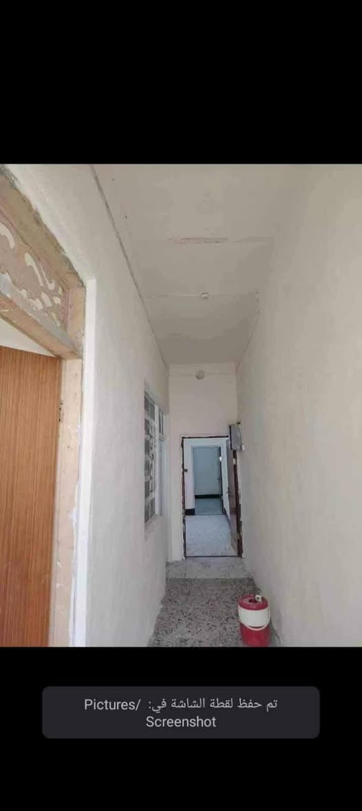 سعر اخو البلاش بهيج مكان 
بشارع مثلجات الاوائل على شارع المطار الجديد 100 متر بسعر 18 مليون 
يحتوي على غرفة وصالة واستقبال ومطبخ وصحيات بناء أساس تجعيب طابوك بناء بلوك سقف عكادة وفرشي 
للاستفسار الاتصال بمكتب الفهد للعقار *********** 
امانة الله بلغو من طرفي حلا سيف
