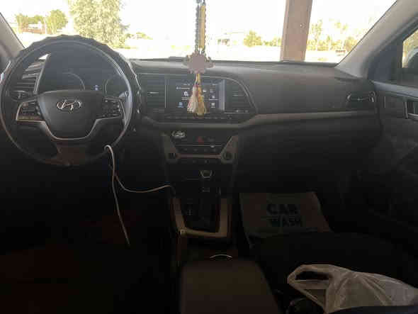 للبيع النترا مديل 2018 وارد امريكي مكينه شواصي كير تبريد كله مكفول سياره حادثها بنيد  وجاملغ الخلفي صور الحادث موجود (رايدها 118).  ***********
