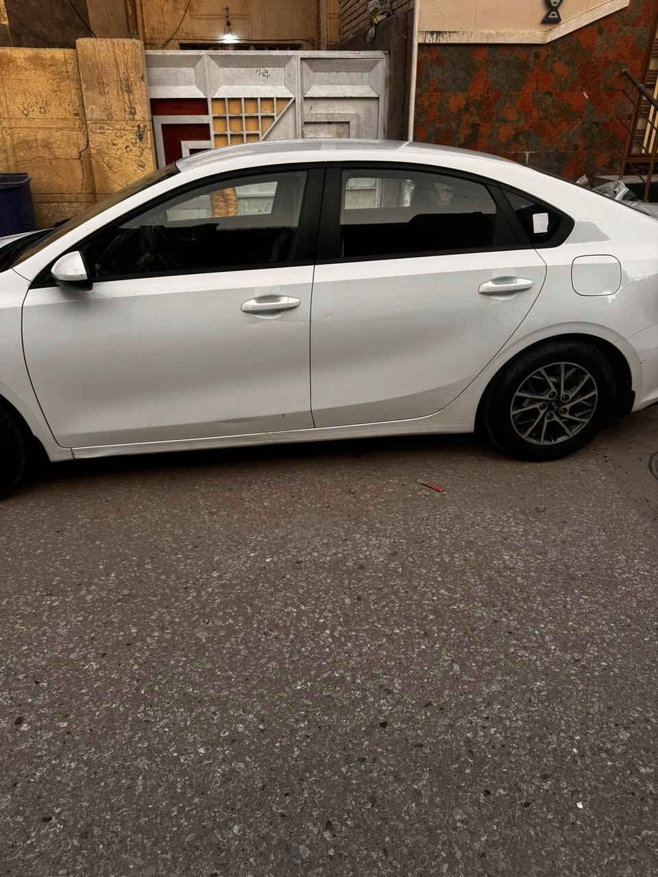 كيه سيراتو 2020
محرك 1600
السياره وضع شركه 
حلوه وجديده مابيه نقص برغي 
بيه بارد ب3مكانات  
السياره بيه سونار رقم اربيل 
السعر 145
المكان نجف حي العداله 
***********
