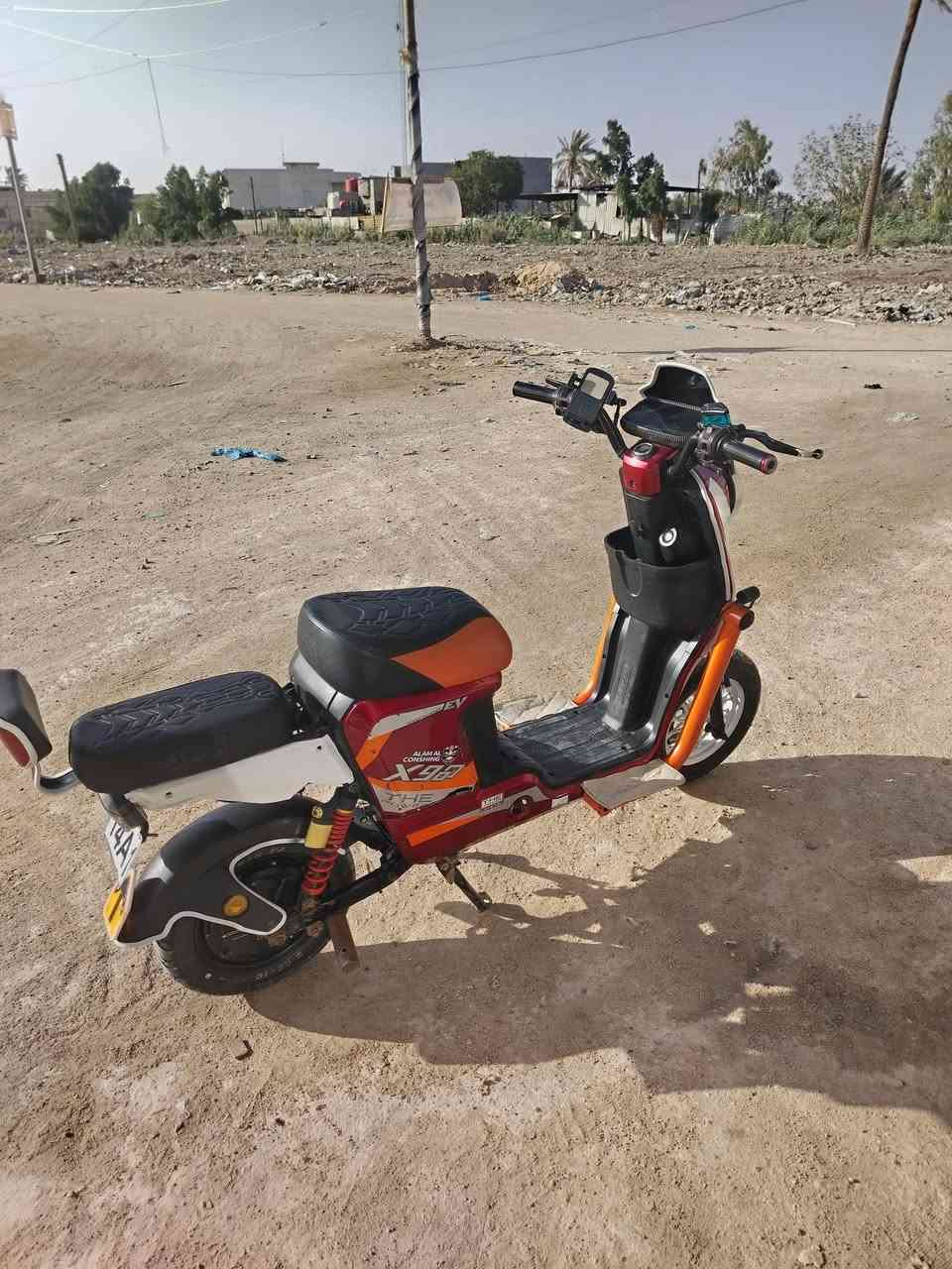 سلام عليكم دراجه x900نضيفه مرتبه من يمي بطاريات 5.، 33ملبير تمشيك اكثر من 70كيلو
دراجه بيه بس دبلات كدام واحد منهم اعوج وكسر بل كفر تايرات جدد شاشه فالون فابير هيه ول كفر يصير فوك شاشه يعني كامله عوزله شويه ترتيب سعر 375عنواني البصره جزيره رقم تواصل ***********
