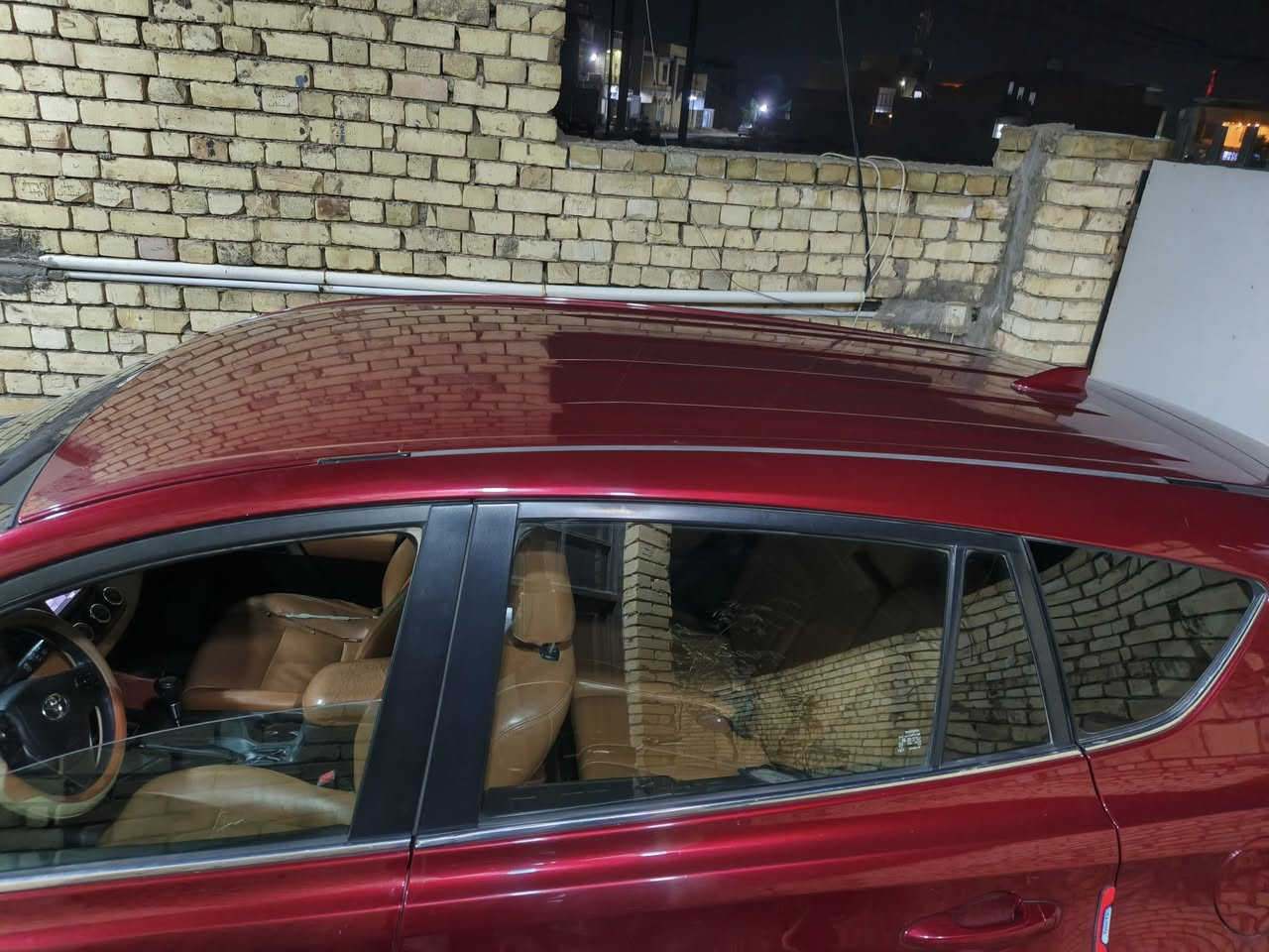 السلام عليكم للبيع رافور موديل 2018 رقمها  واسط دولي موجودة بالكوت ضررها جاملغ وبنيد كير at  السعر 165 للتواصل  *********** واتساب
