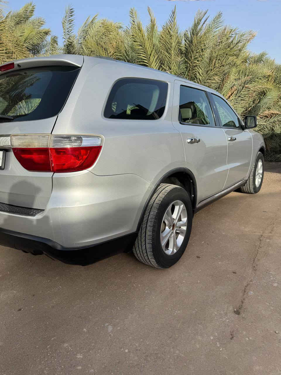 السلام عليكم دورنكو 2013 للبيع السياره كفاله وارد خليجي رقم بغداد انگلينزي  وباسمي جاهزه من كل النواحي  مكينه كير كفاله سونارها بلمنشور 👇👇 تبريد ثلج مكينه 3600 المرغوب V6  باقي موصفات الدورنگو معروف السعر 205 وقابل لتفواض
للاستفسار *********** اتصال او واتساب
