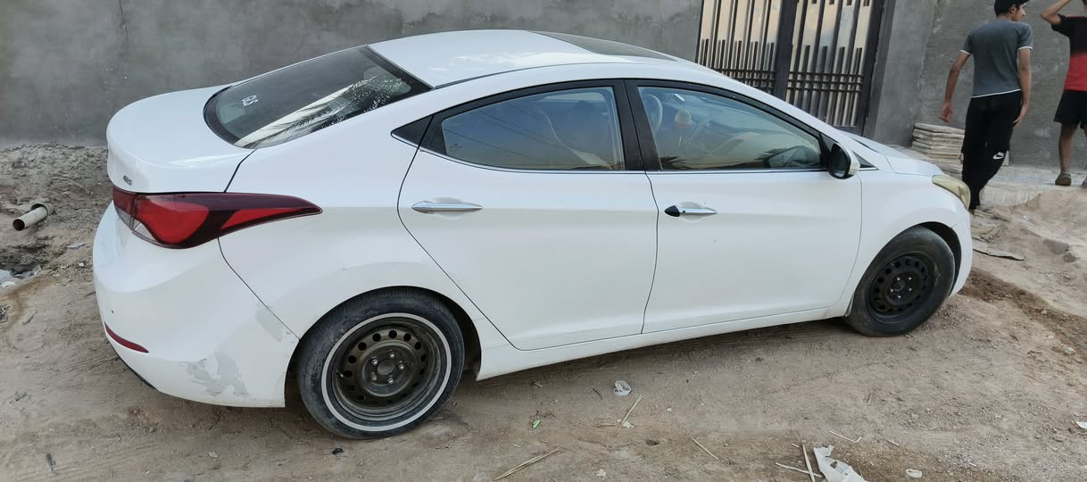 #للبيع_النترا
موديل ٢٠١٤ مضلع شكل ال ١٦ 
محرك ١٨٠٠
بصمه فتحه ابيع احزام 
السعر 105 
العنوان الكوفة
***********
